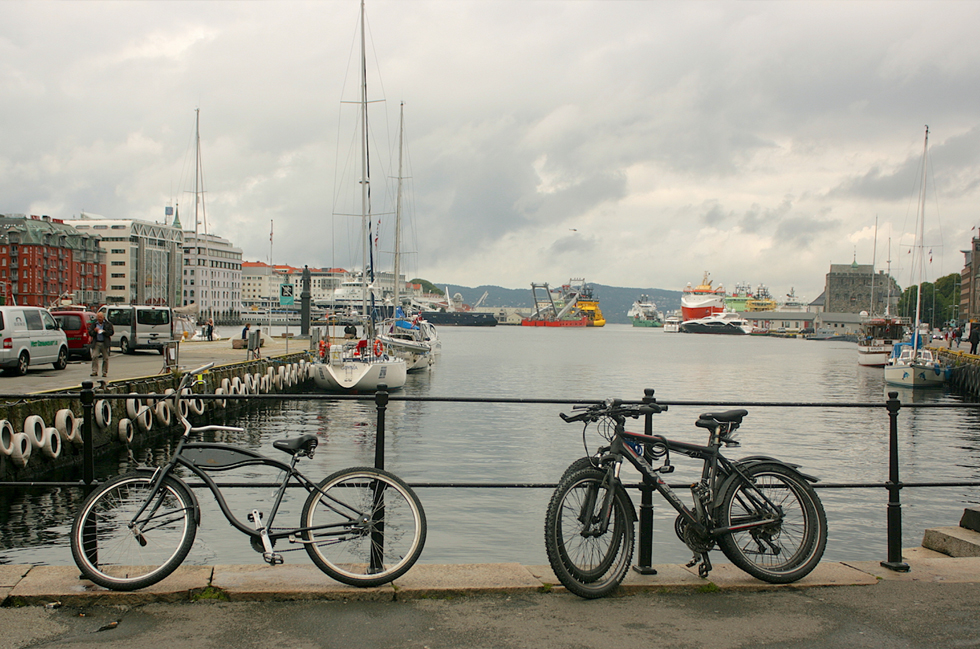 wharf, bicycles, ships, boats, cruise ship, lake, nature, landscape, ferry, ferry terminal, Torget, fisketorget, fish market, Bergen, Bryggen, Norway, seafood, Norge, Visit Norway, Norway in a Nutshell, Scandinavia, Nordic, travel