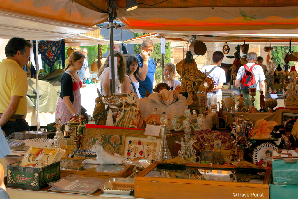 5-flea-mkt-barri-gotic