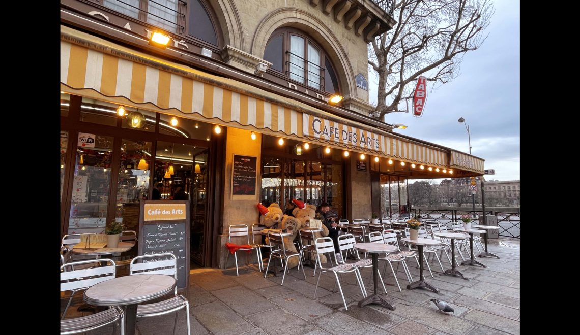 Parisian By Design: Les Cafés de Paris