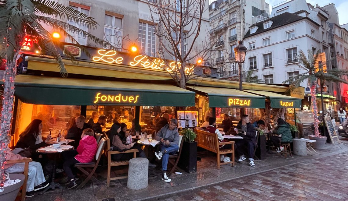 Parisian By Design: Les Cafés de Paris