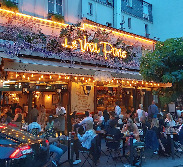 Parisian By Design: Les Cafés de Paris